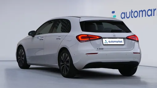 MERCEDES-BENZ A Klasa A 200 Style 7G-DCT