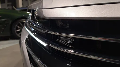 VOLKSWAGEN Arteon Arteon 2.0 TSI R-Line DSG
