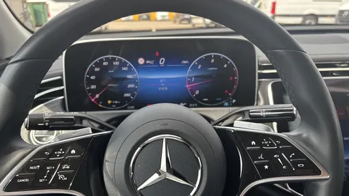 MERCEDES-BENZ E Klasa E 200 d mHEV Avantgarde 9G-Tronic