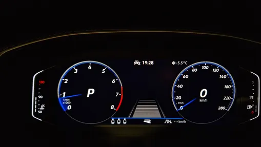 VOLKSWAGEN Arteon Arteon 2.0 TSI R-Line DSG