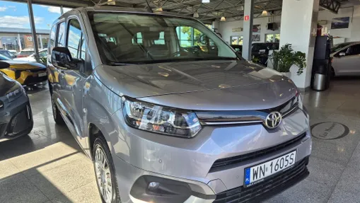 TOYOTA Proace City Verso Proace City Verso 1.5 D-4D Business Aut.