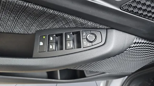 BMW Seria 2 218i aut