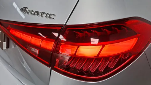 MERCEDES-BENZ C Klasa C 200 mHEV 4-Matic AMG