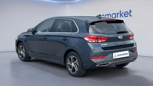 HYUNDAI i30 i30 1.0 T-GDI Smart