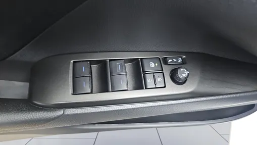 TOYOTA Camry Camry 2.5 Hybrid Comfort CVT