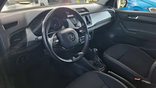 SKODA Fabia Fabia 1.0 TSI Ambition Plus DSG