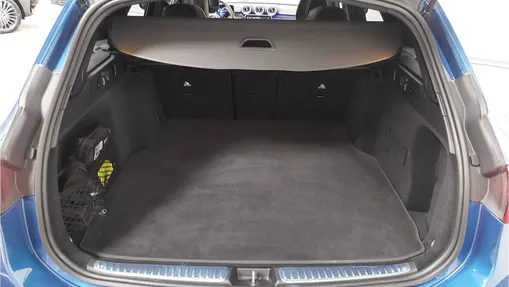 MERCEDES-BENZ C Klasa C 200 mHEV 4-Matic AMG