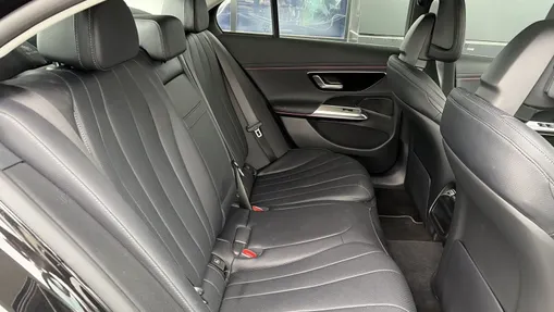 MERCEDES-BENZ E Klasa E 200 d mHEV Avantgarde 9G-Tronic
