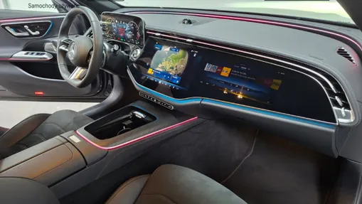 MERCEDES-BENZ E Klasa E 300 de PHEV 4-Matic AMG 9G-Tronic
