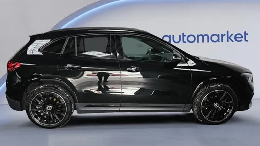 MERCEDES-BENZ GLA GLA 220 d 4-Matic AMG Line 8G-DCT