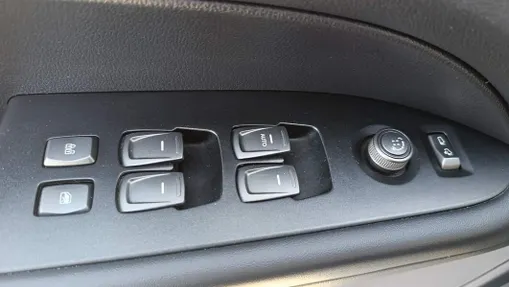 KGM / SSANGYONG Musso Musso Grand 2.2 e-XDi Quartz 4WD
