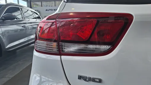 KIA Rio Rio 1.0 T-GDI M
