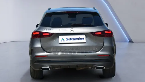 MERCEDES-BENZ GLA GLA 200 d AMG Line 8G-DCT