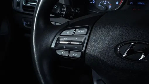 HYUNDAI i30 i30 1.0 T-GDI Smart