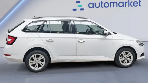 SKODA Fabia Fabia 1.0 TSI Ambition