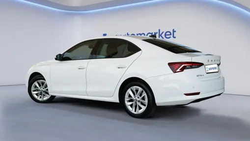 SKODA Octavia Octavia 2.0 TDI Ambition DSG