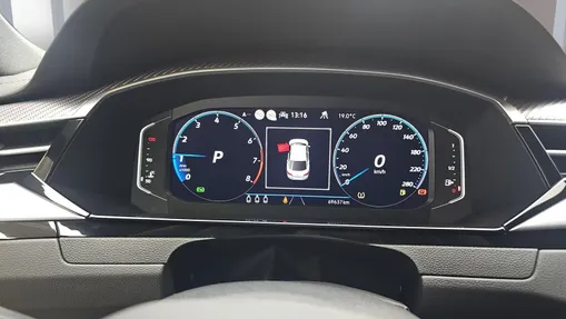VOLKSWAGEN Arteon Arteon 2.0 TSI R-Line DSG
