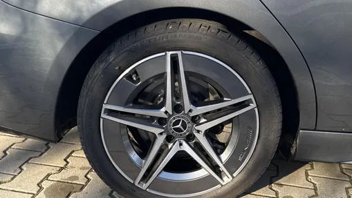 MERCEDES-BENZ C Klasa C 180 mHEV AMG