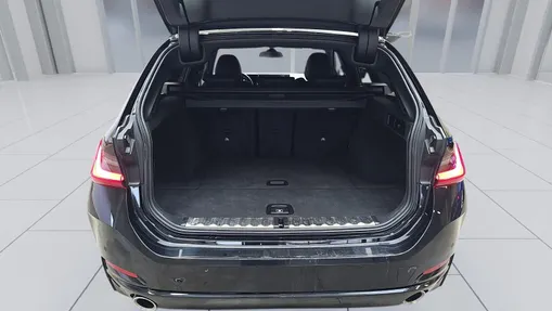 BMW Seria 3 320d xDrive mHEV aut