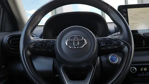 TOYOTA Yaris Yaris Hybrid 1.5 Comfort