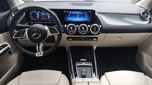 MERCEDES-BENZ GLA GLA 200 mHEV 7G-DCT