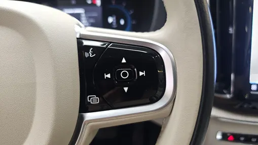 VOLVO XC60 XC60 B4 D AWD Inscription aut