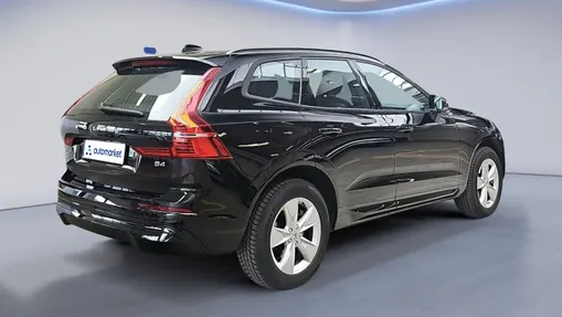 VOLVO XC60 XC60 B4 B Essential aut