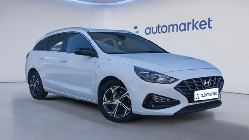 HYUNDAI i30 i30 1.5 T-GDI 48V Smart