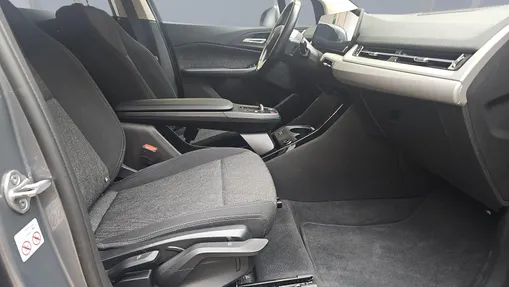 BMW Seria 2 218i aut