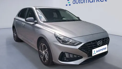 HYUNDAI i30 i30 1.5 T-GDI 48V Smart