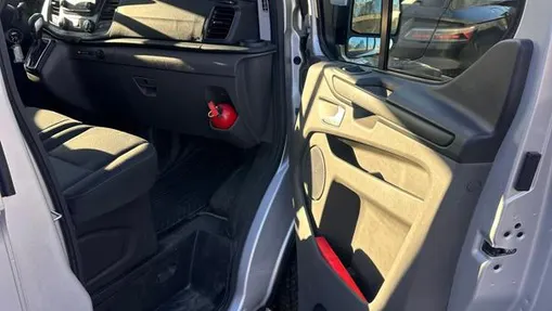 FORD Transit Custom Transit Custom Kombi 320 L2H1 Trend Aut.