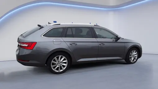 SKODA Superb Superb 2.0 TDI SCR Ambition DSG