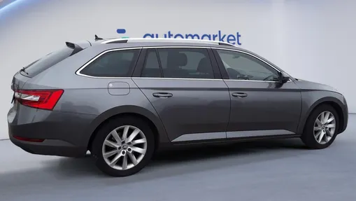 SKODA Superb Superb 2.0 TDI SCR Ambition DSG