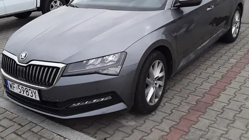 SKODA Superb Superb 2.0 TDI SCR Ambition DSG