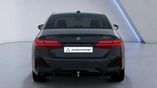 BMW Seria 5 520d xDrive mHEV M Sport aut Nowy