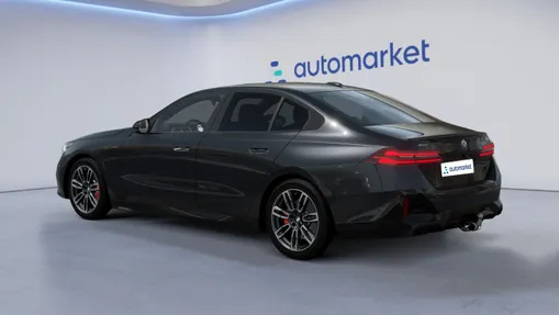 BMW Seria 5 520d xDrive mHEV M Sport aut Nowy