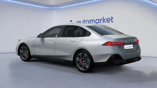 BMW Seria 5 520d xDrive mHEV M Sport aut Nowy