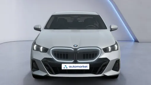 BMW Seria 5 520d xDrive mHEV M Sport aut Nowy