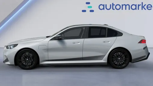 BMW Seria 5 M5 PHEV aut Nowy