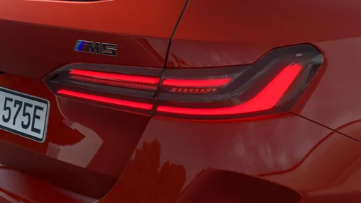 BMW Seria 5 M5 PHEV aut Nowy