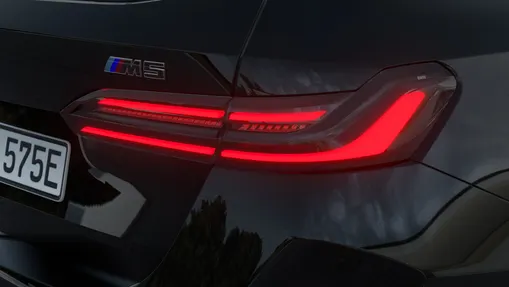 BMW Seria 5 M5 PHEV aut Nowy