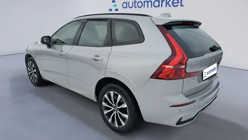 VOLVO XC60 XC60 B5 B AWD Plus Dark aut