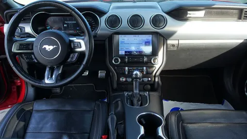 FORD Mustang Mustang 5.0 V8 GT aut