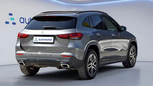 MERCEDES-BENZ GLA GLA 180 Progressive