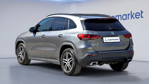 MERCEDES-BENZ GLA GLA 180 Progressive