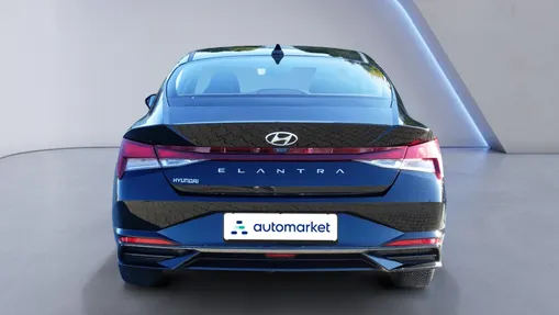 HYUNDAI Elantra Elantra 1.6 Smart CVT