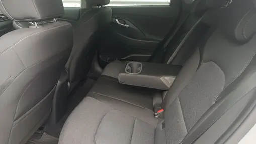HYUNDAI i30 i30 1.5 T-GDI 48V Smart