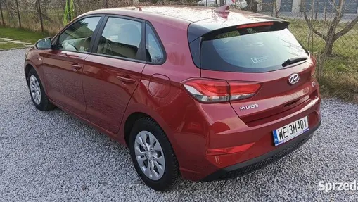 HYUNDAI i30 i30 1.5 T-GDI 48V Classic +