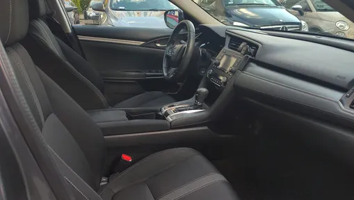 HONDA Civic -