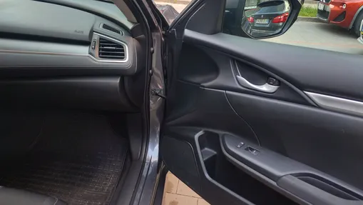 HONDA Civic -